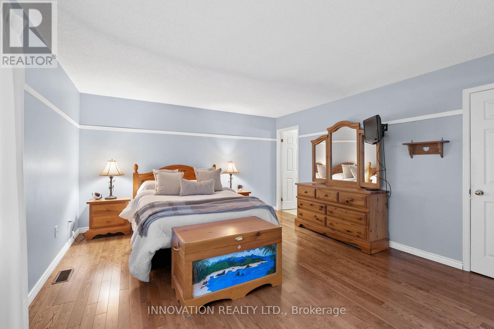 39 Furlong Crescent, Ottawa, Ontario  K2M 2J1 - Photo 19 - X12425400