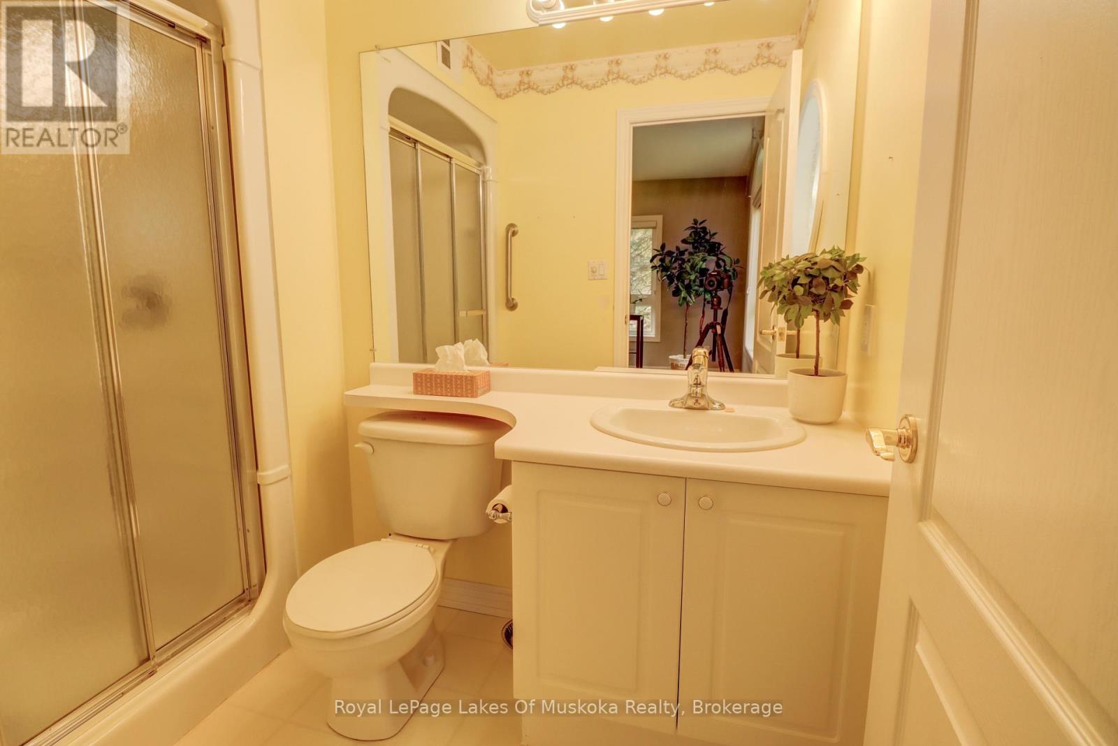 106 - 31 Dairy Lane, Huntsville, Ontario  P1H 2L7 - Photo 22 - X12425397