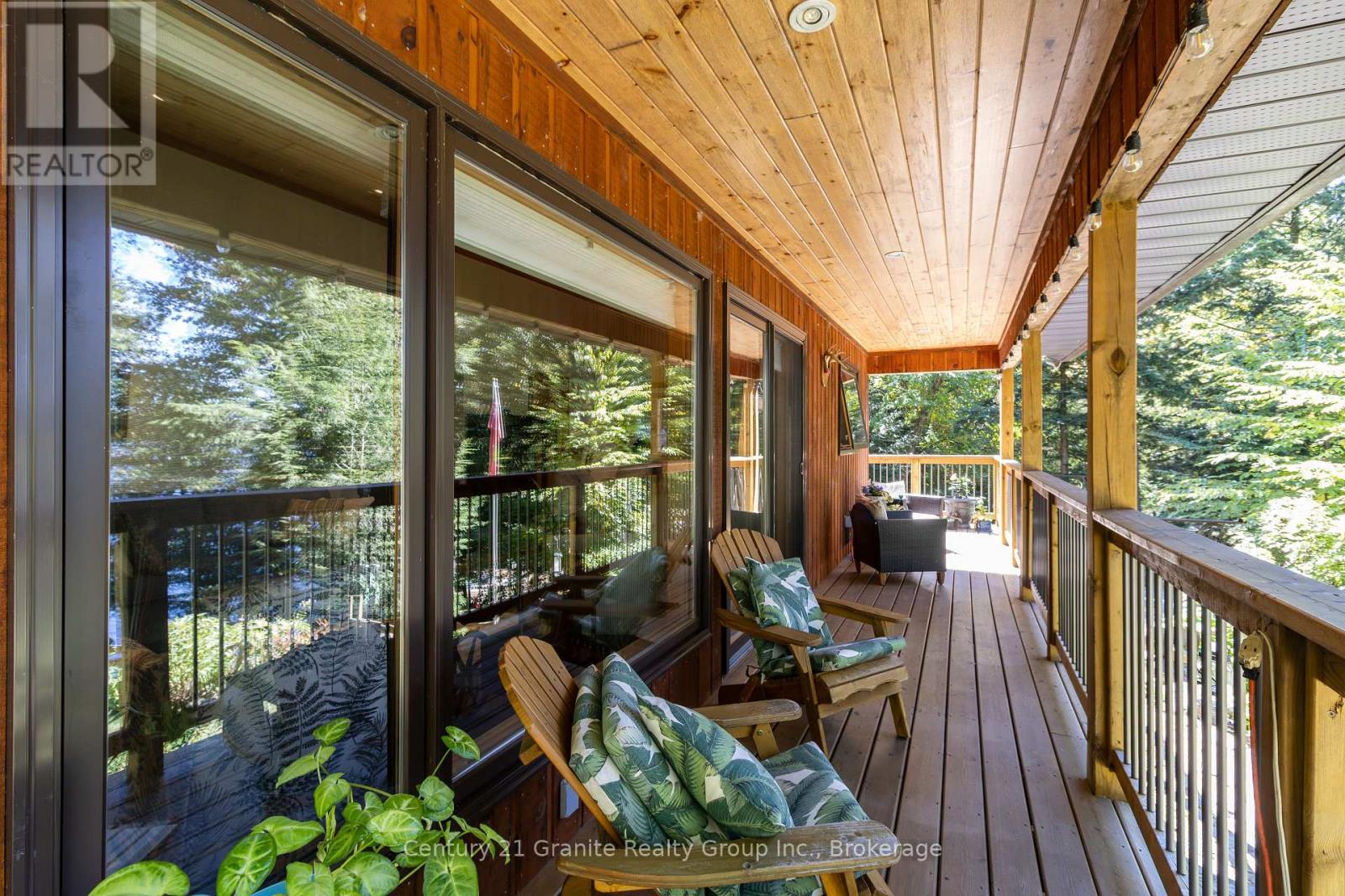1219 Marathon Drive, Minden Hills, Ontario  K0M 2K0 - Photo 11 - X12425399
