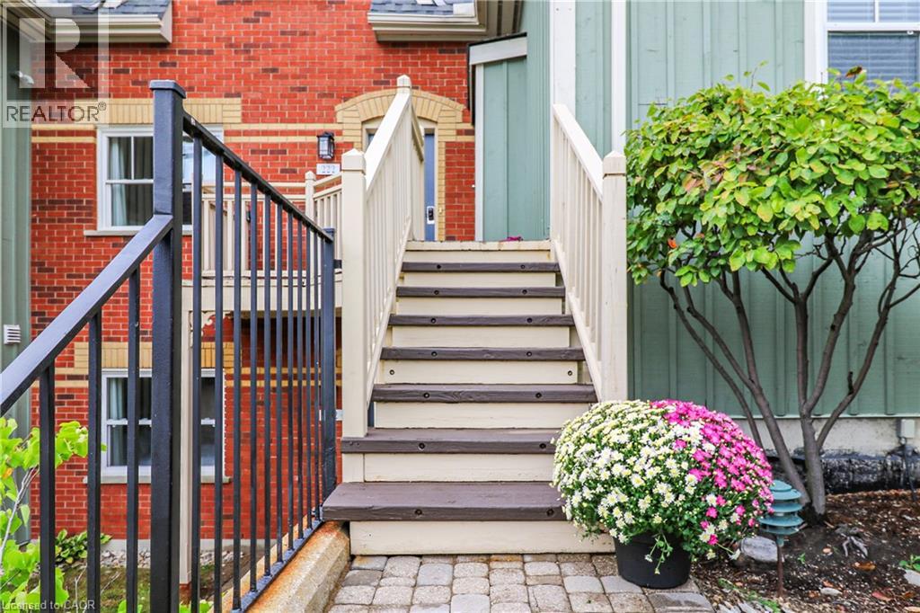 170 Snowbridge Way Unit# 222, The Blue Mountains, Ontario  L9Y 0V1 - Photo 11 - 40772581