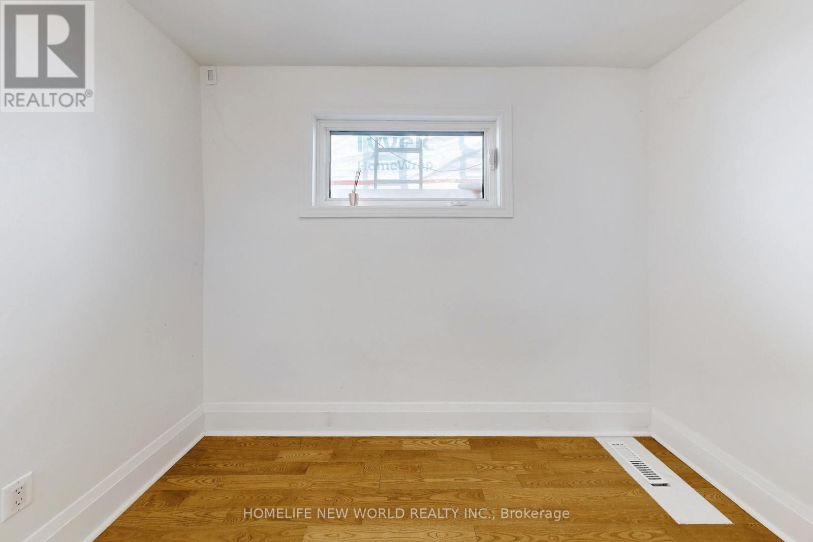 14 Franklin Avenue, Toronto, Ontario  M2N 1B6 - Photo 18 - C12425361