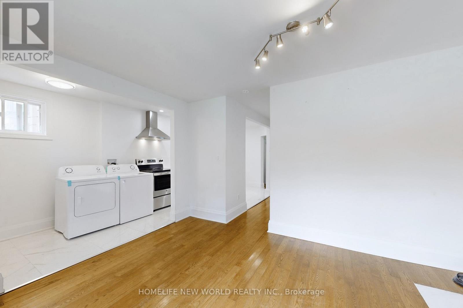 14 Franklin Avenue, Toronto, Ontario  M2N 1B6 - Photo 6 - C12425361