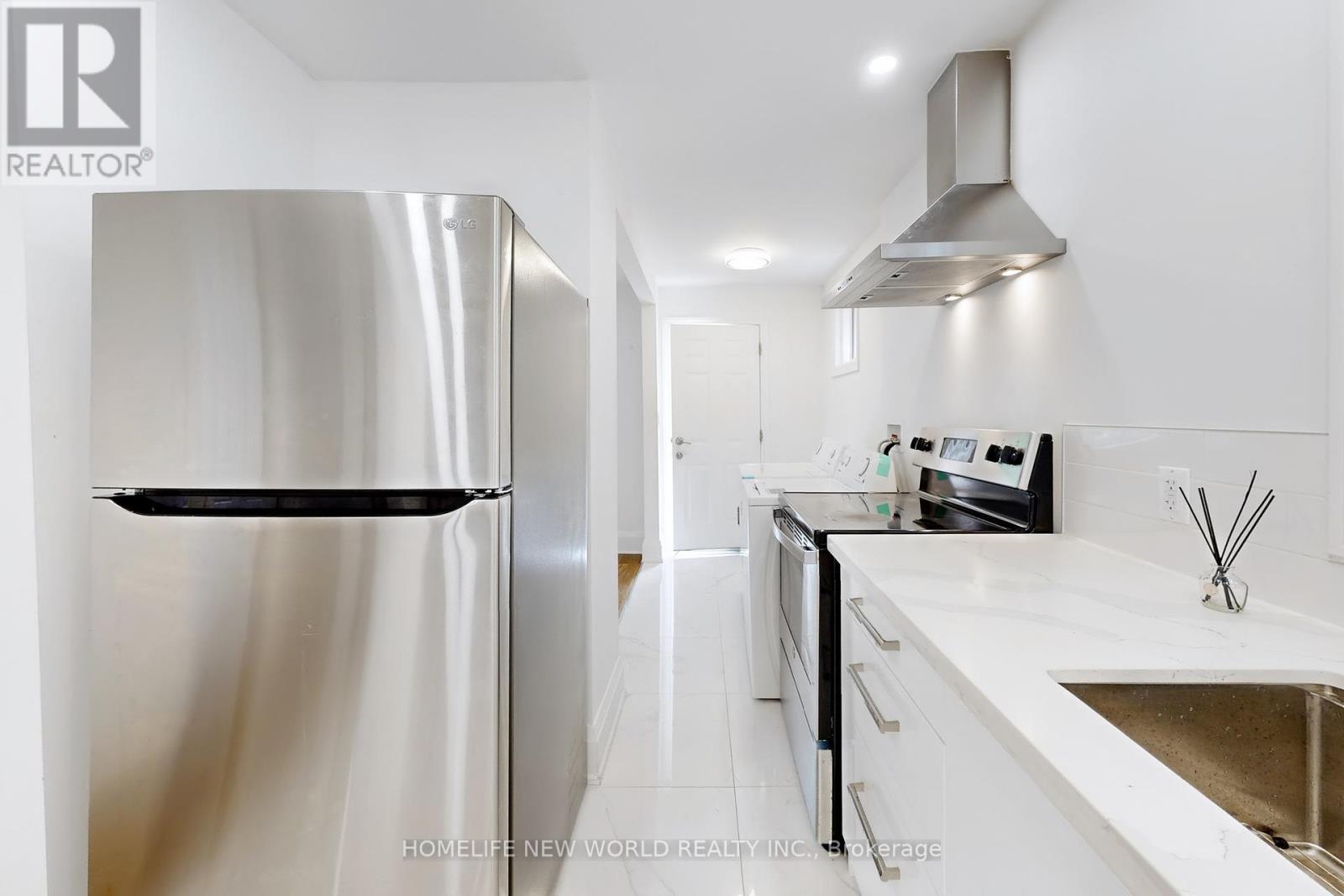 14 Franklin Avenue, Toronto, Ontario  M2N 1B6 - Photo 9 - C12425361