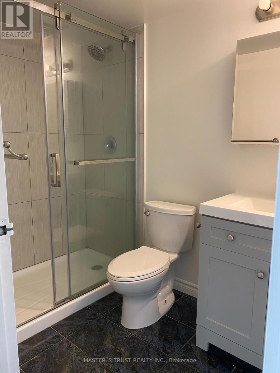 706 - 270 Queens Quay W, Toronto, Ontario  M5J 2N4 - Photo 13 - C12425365