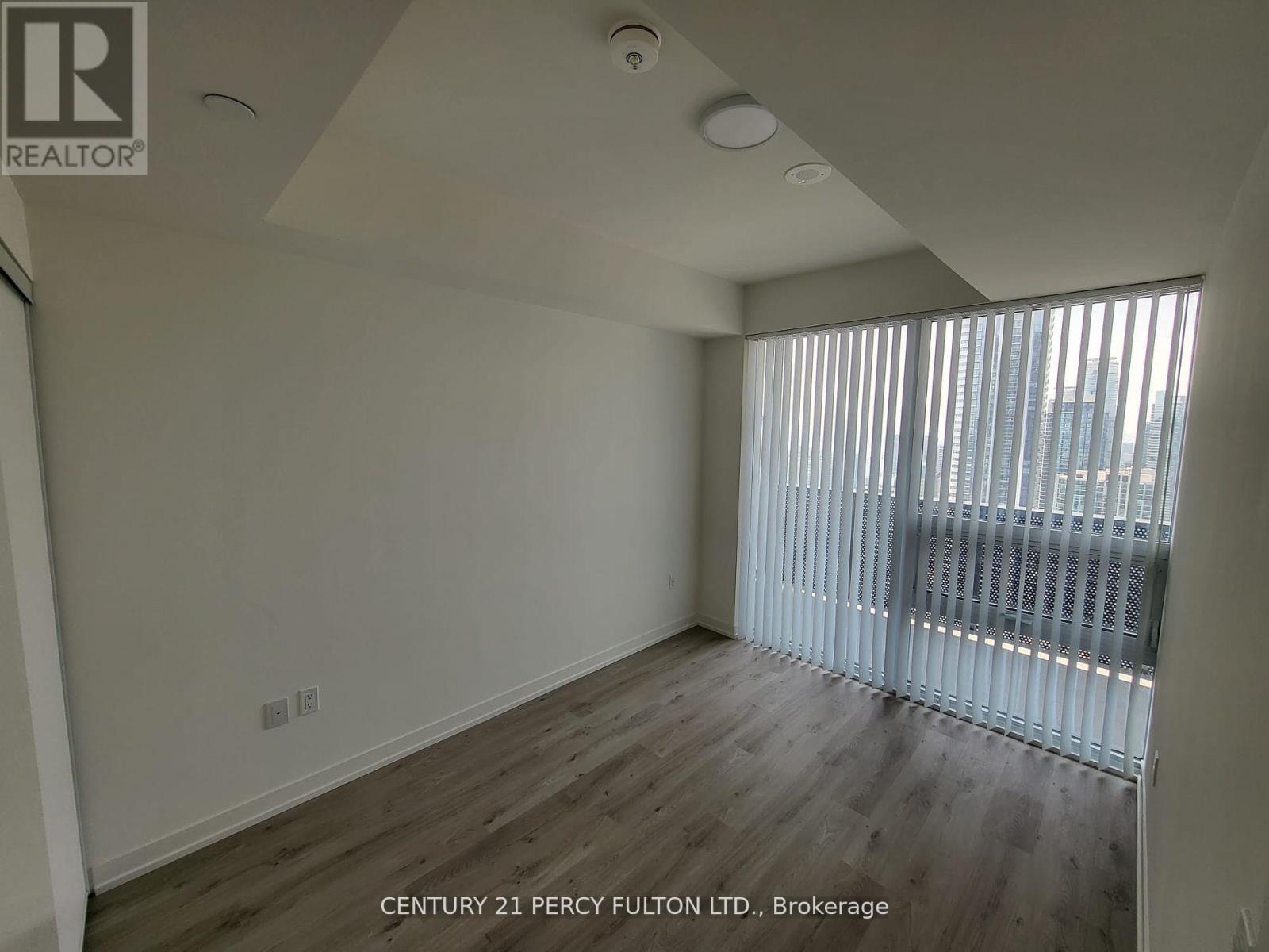 5310 - 138 Downes Street, Toronto, Ontario  M5E 0E4 - Photo 17 - C12425389