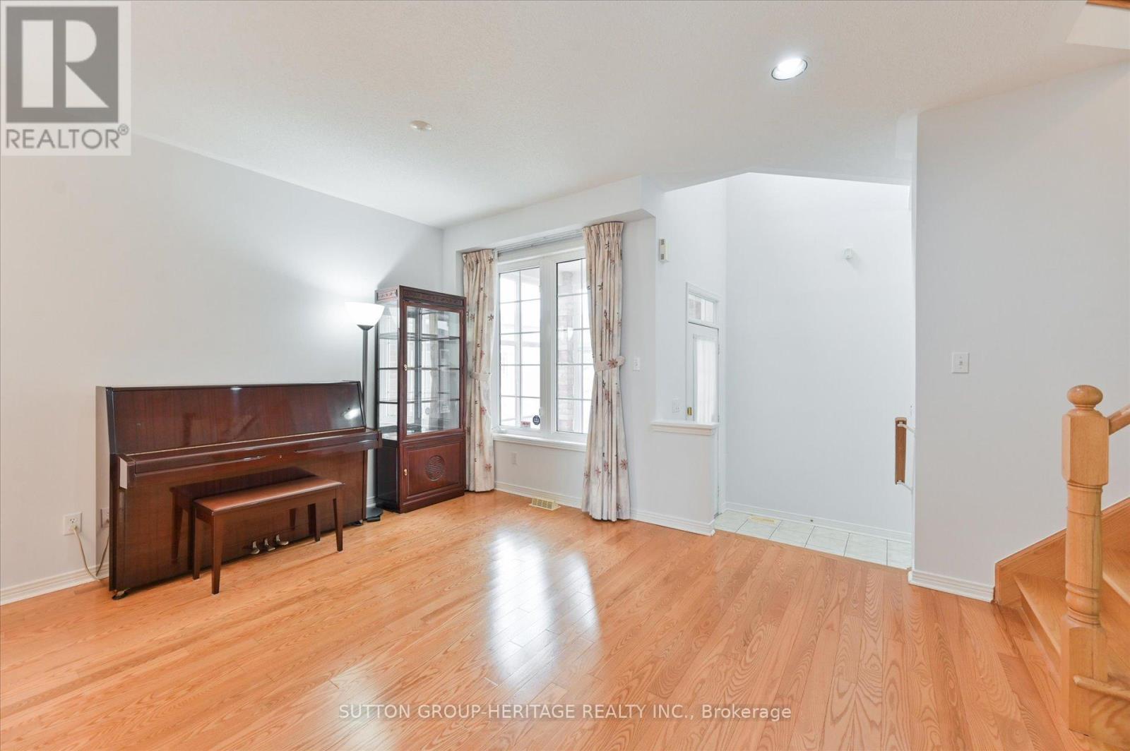 31 Thornton Street, Markham, Ontario  L3S 4P7 - Photo 8 - N12425360