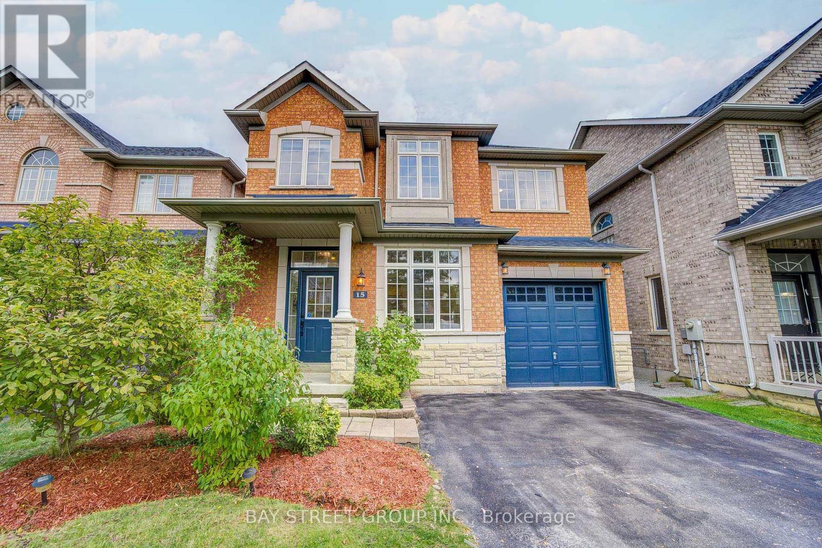 15 SISLEY CRESCENT, Vaughan, Ontario