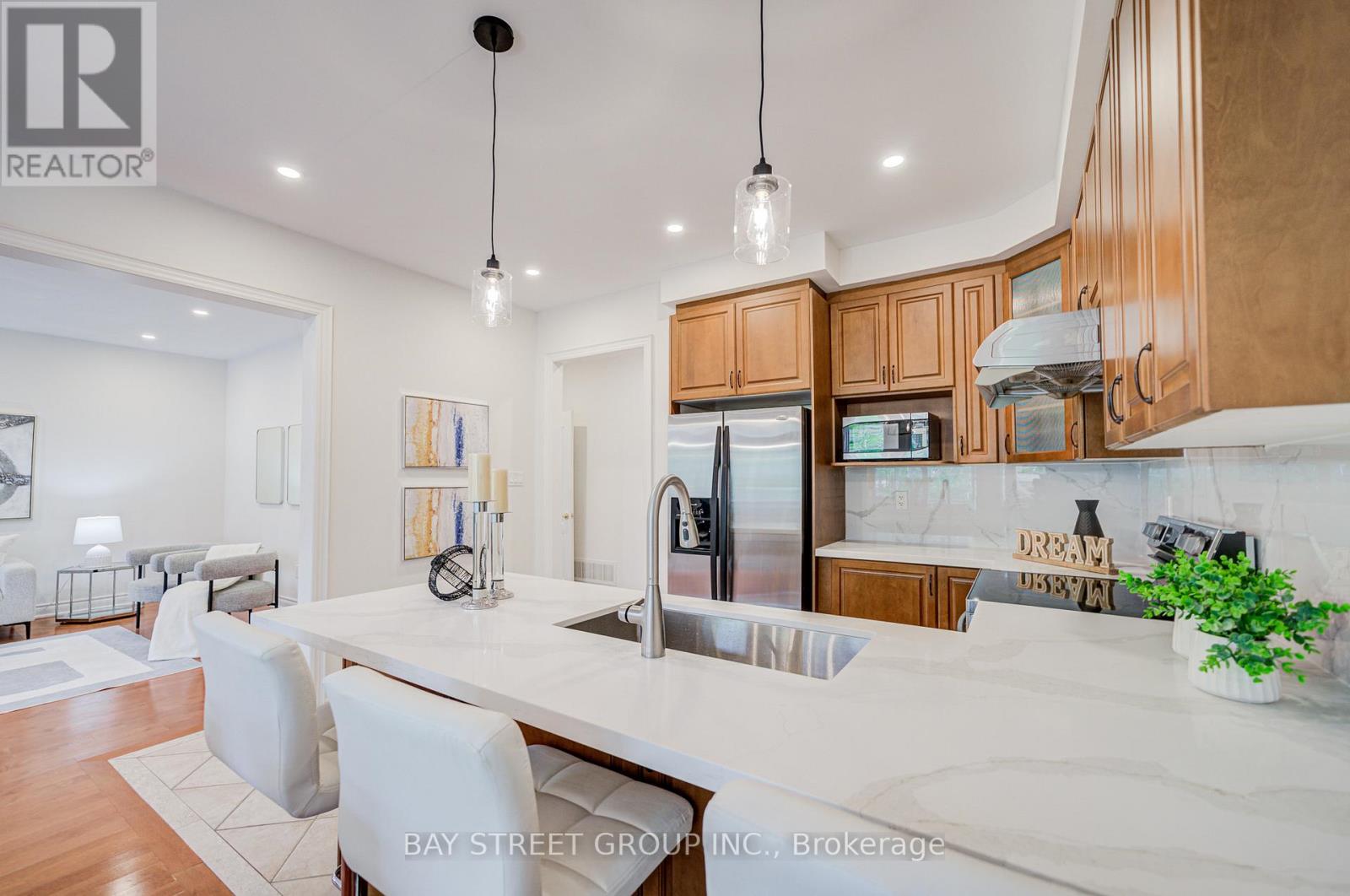 15 Sisley Crescent, Vaughan, Ontario  L4J 9J1 - Photo 20 - N12425362