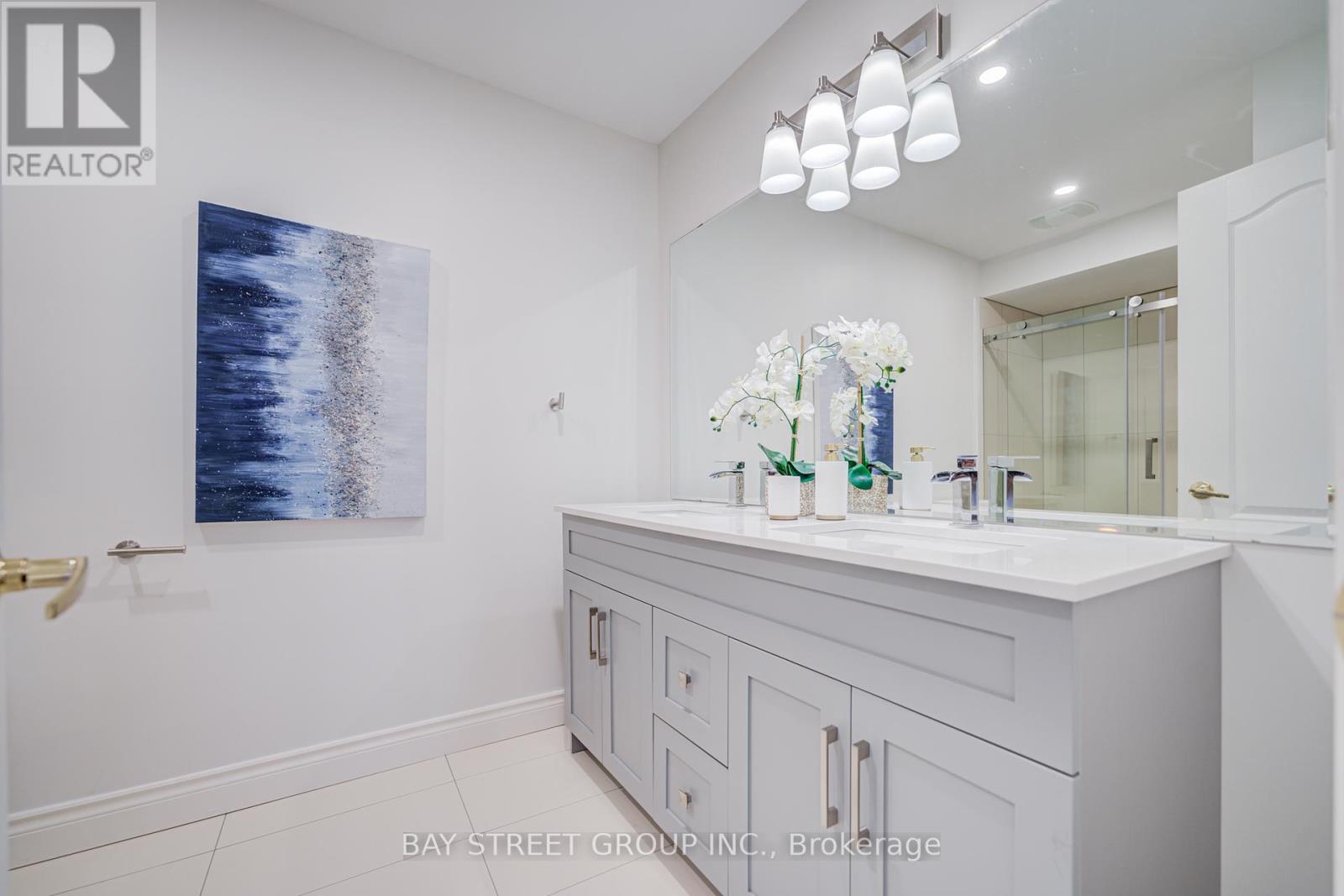 15 Sisley Crescent, Vaughan, Ontario  L4J 9J1 - Photo 33 - N12425362