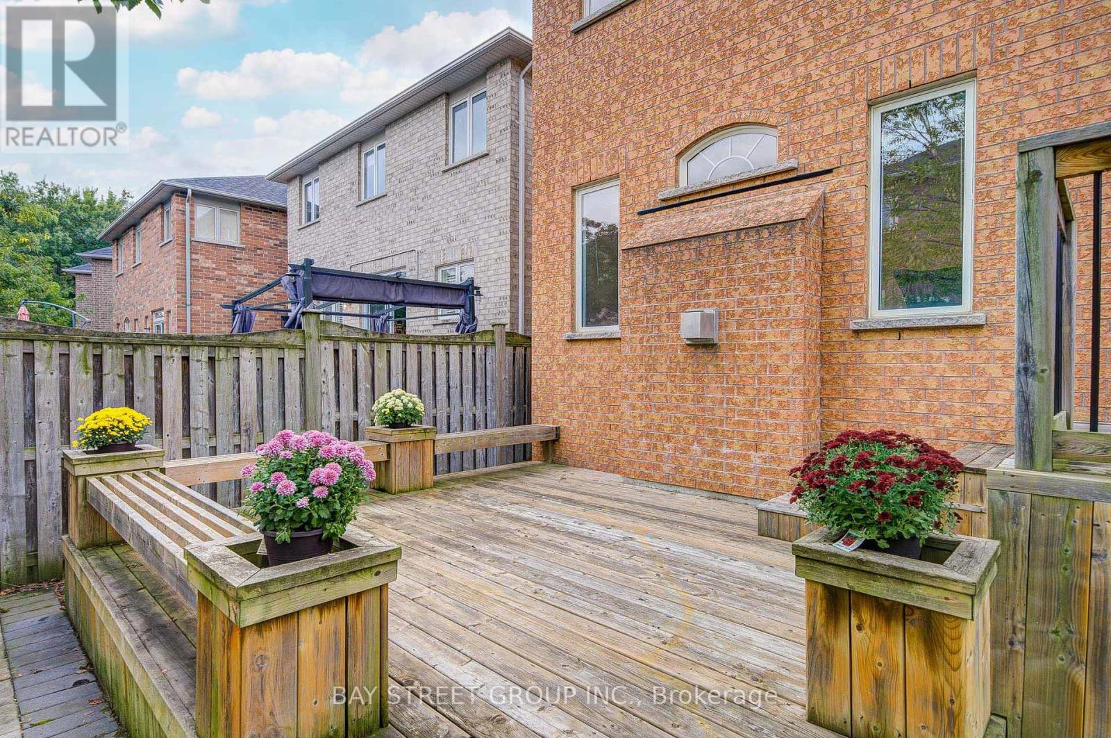 15 Sisley Crescent, Vaughan, Ontario  L4J 9J1 - Photo 47 - N12425362