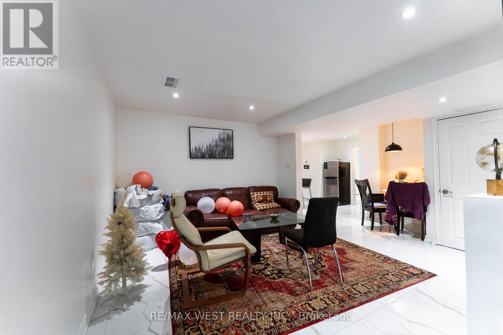 23 Mancini Drive, Essa, Ontario  L0M 1B1 - Photo 32 - N12425372