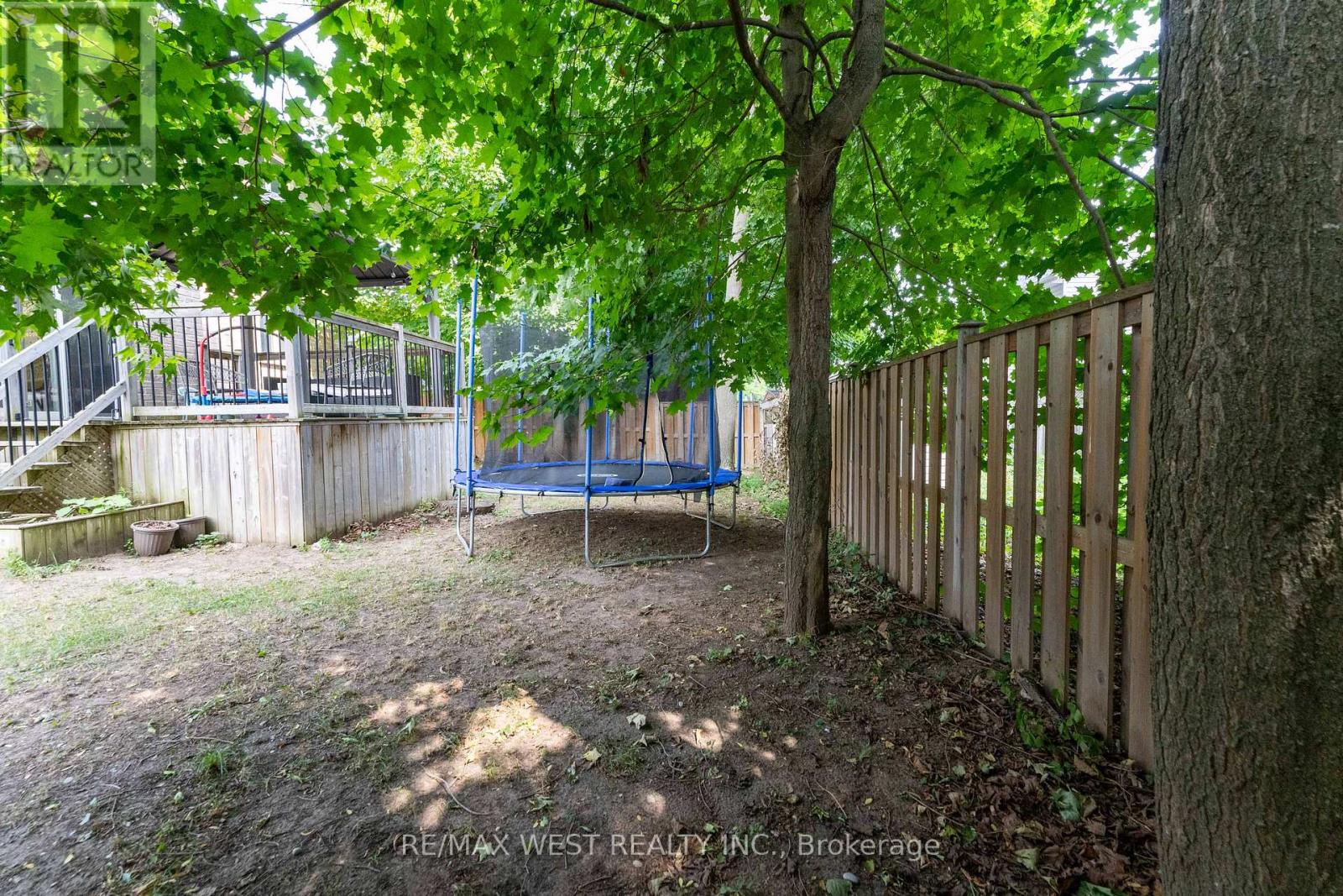 23 Mancini Drive, Essa, Ontario  L0M 1B1 - Photo 43 - N12425372
