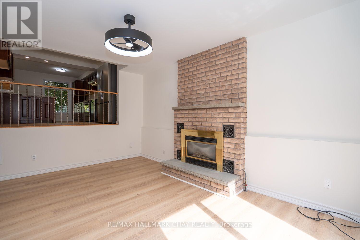 95 Boyne Crescent, New Tecumseth, Ontario  L9R 1K2 - Photo 23 - N12425383