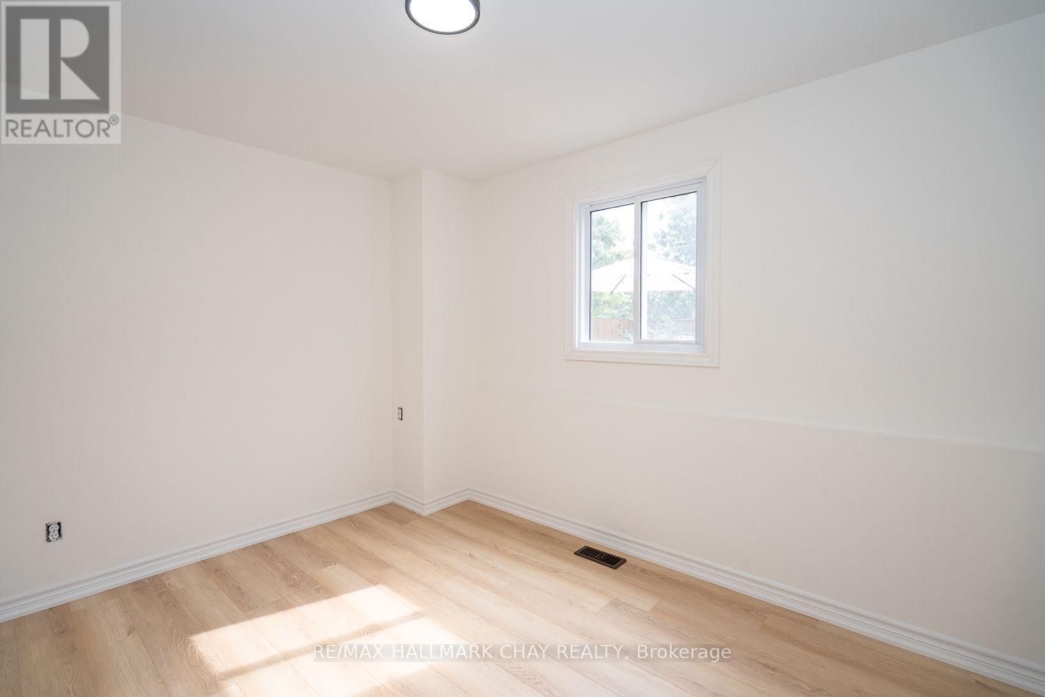 95 Boyne Crescent, New Tecumseth, Ontario  L9R 1K2 - Photo 25 - N12425383