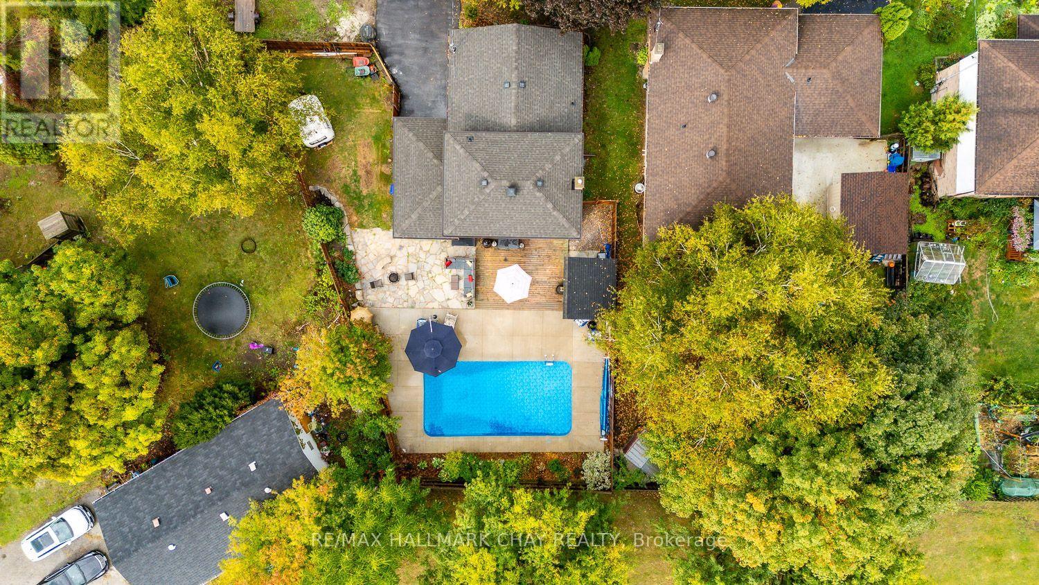 95 Boyne Crescent, New Tecumseth, Ontario  L9R 1K2 - Photo 48 - N12425383