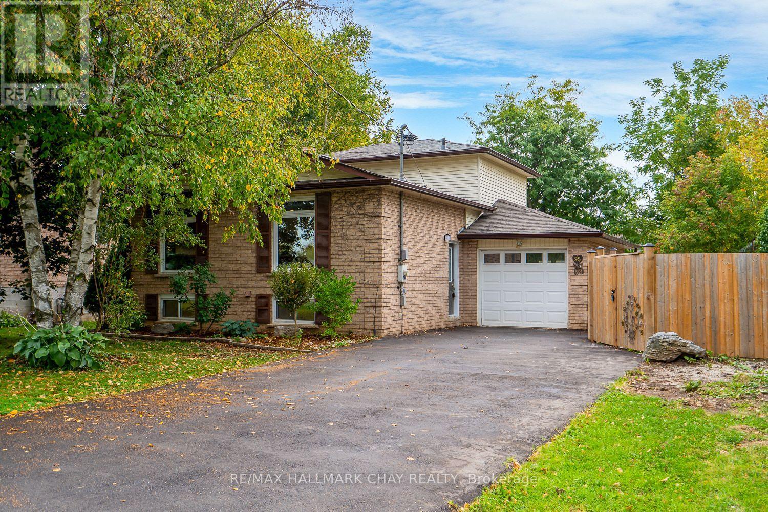 95 Boyne Crescent, New Tecumseth, Ontario  L9R 1K2 - Photo 7 - N12425383