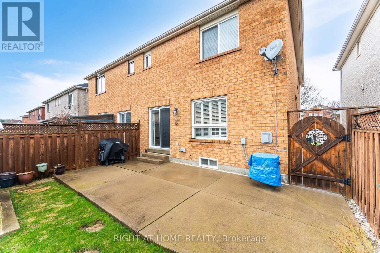 910 Oaktree Crescent, Newmarket, Ontario  L3X 2Z1 - Photo 17 - N12425387