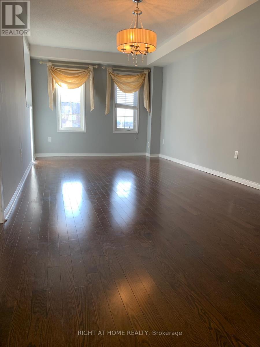 56 - 2179 Fiddlers Way, Oakville, Ontario  L6M 0L6 - Photo 11 - W12425368