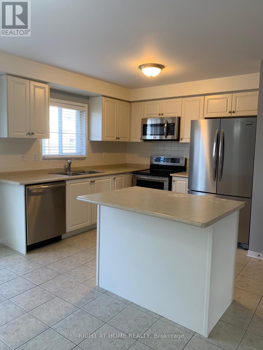 56 - 2179 Fiddlers Way, Oakville, Ontario  L6M 0L6 - Photo 4 - W12425368