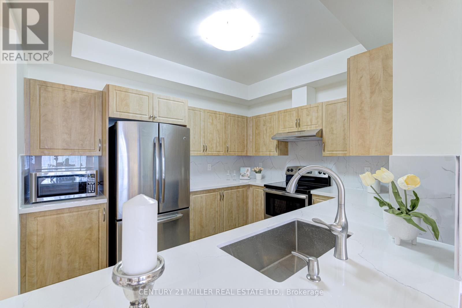 2419 Baronwood Drive, Oakville, Ontario  L6M 0J7 - Photo 17 - W12425379