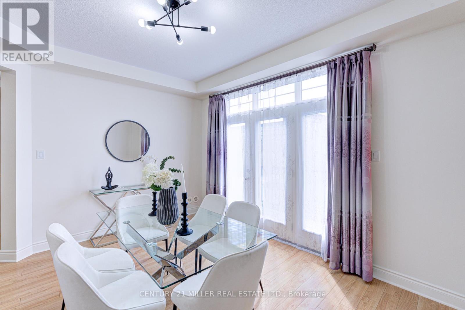 2419 Baronwood Drive, Oakville, Ontario  L6M 0J7 - Photo 20 - W12425379