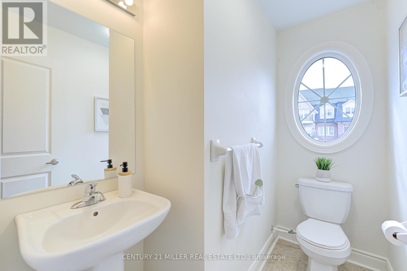 2419 Baronwood Drive, Oakville, Ontario  L6M 0J7 - Photo 25 - W12425379