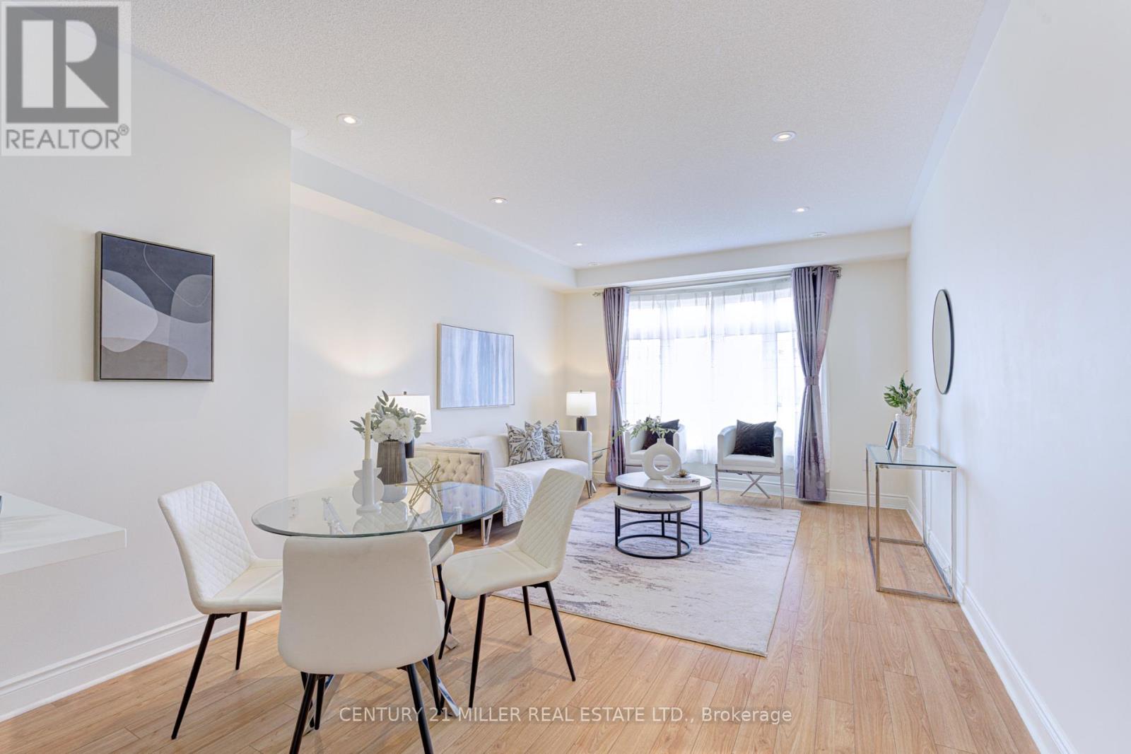 2419 Baronwood Drive, Oakville, Ontario  L6M 0J7 - Photo 3 - W12425379