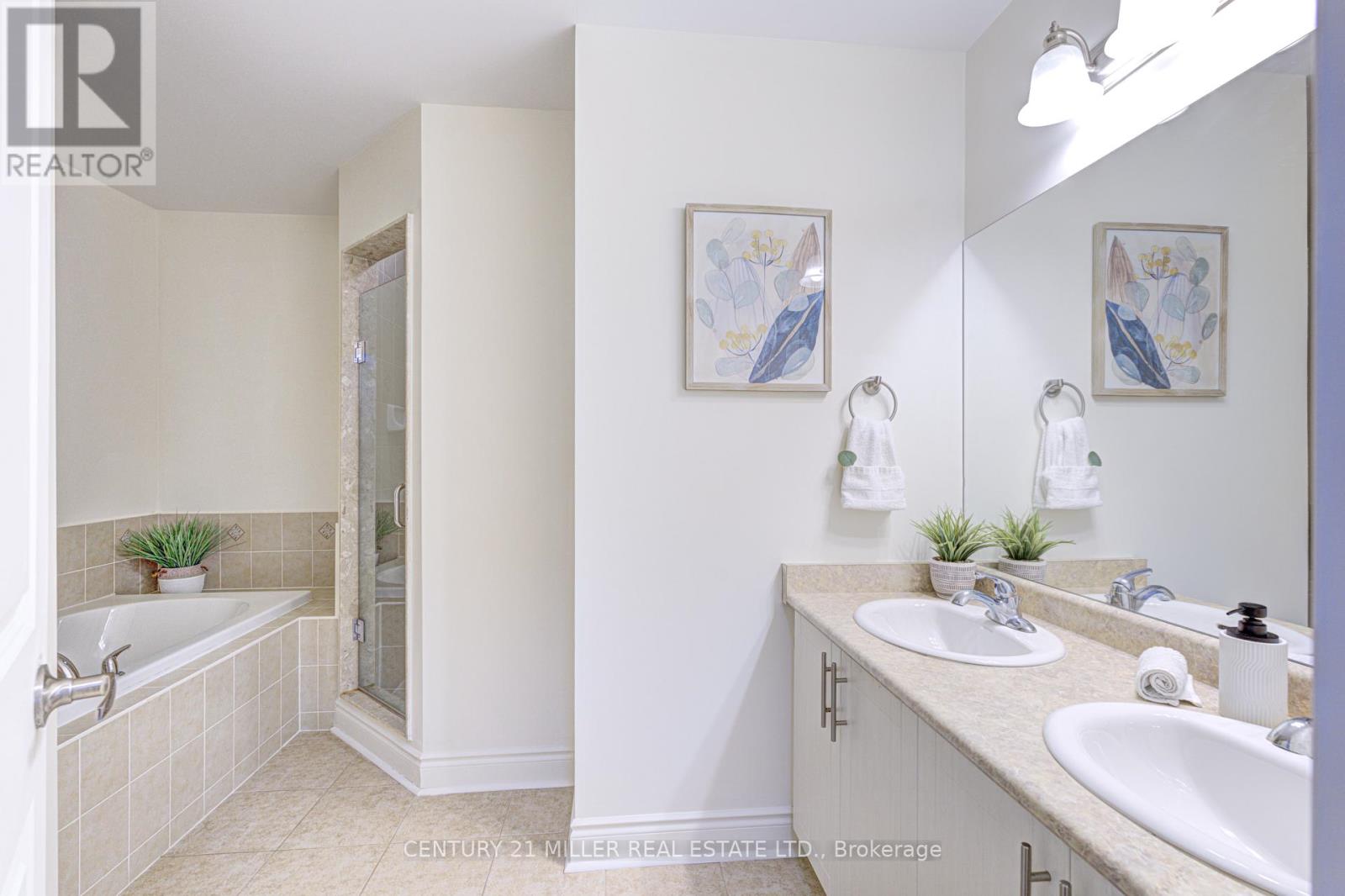 2419 Baronwood Drive, Oakville, Ontario  L6M 0J7 - Photo 30 - W12425379