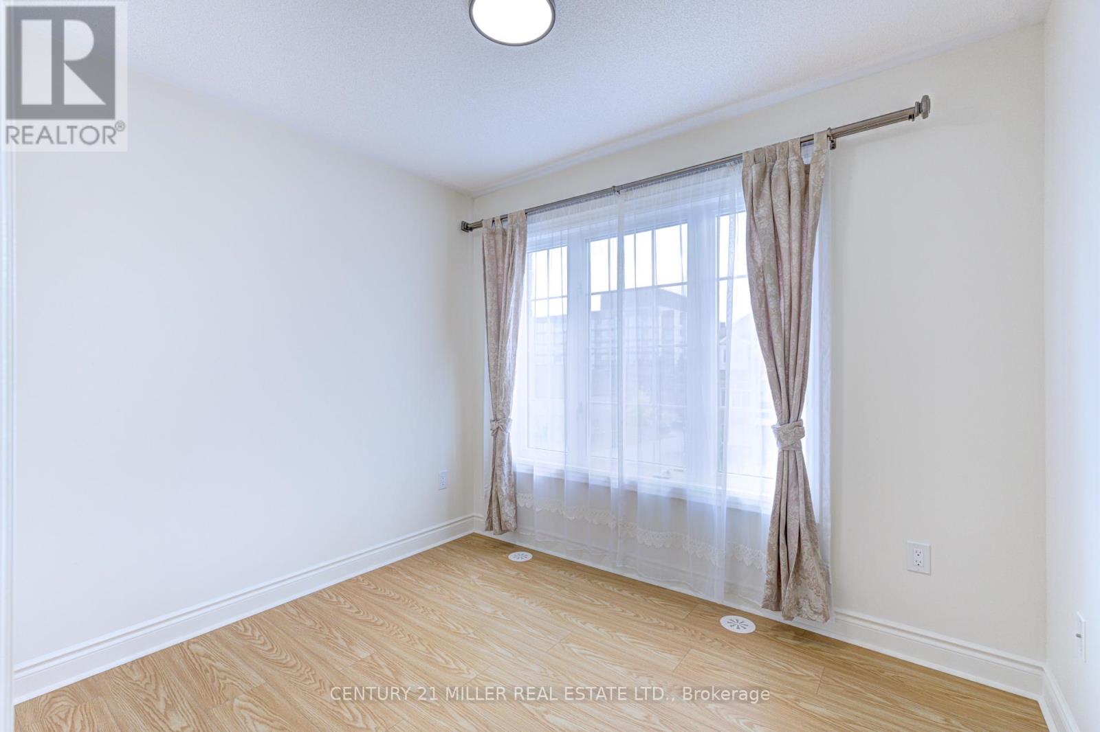 2419 Baronwood Drive, Oakville, Ontario  L6M 0J7 - Photo 37 - W12425379