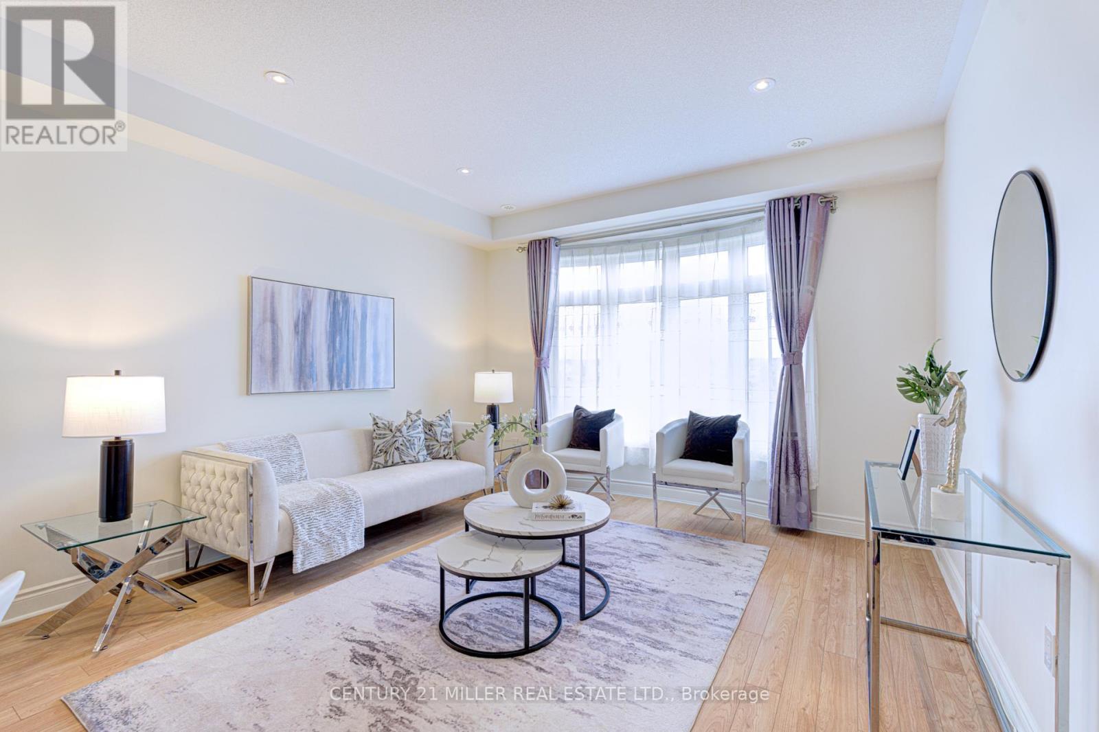 2419 Baronwood Drive, Oakville, Ontario  L6M 0J7 - Photo 8 - W12425379