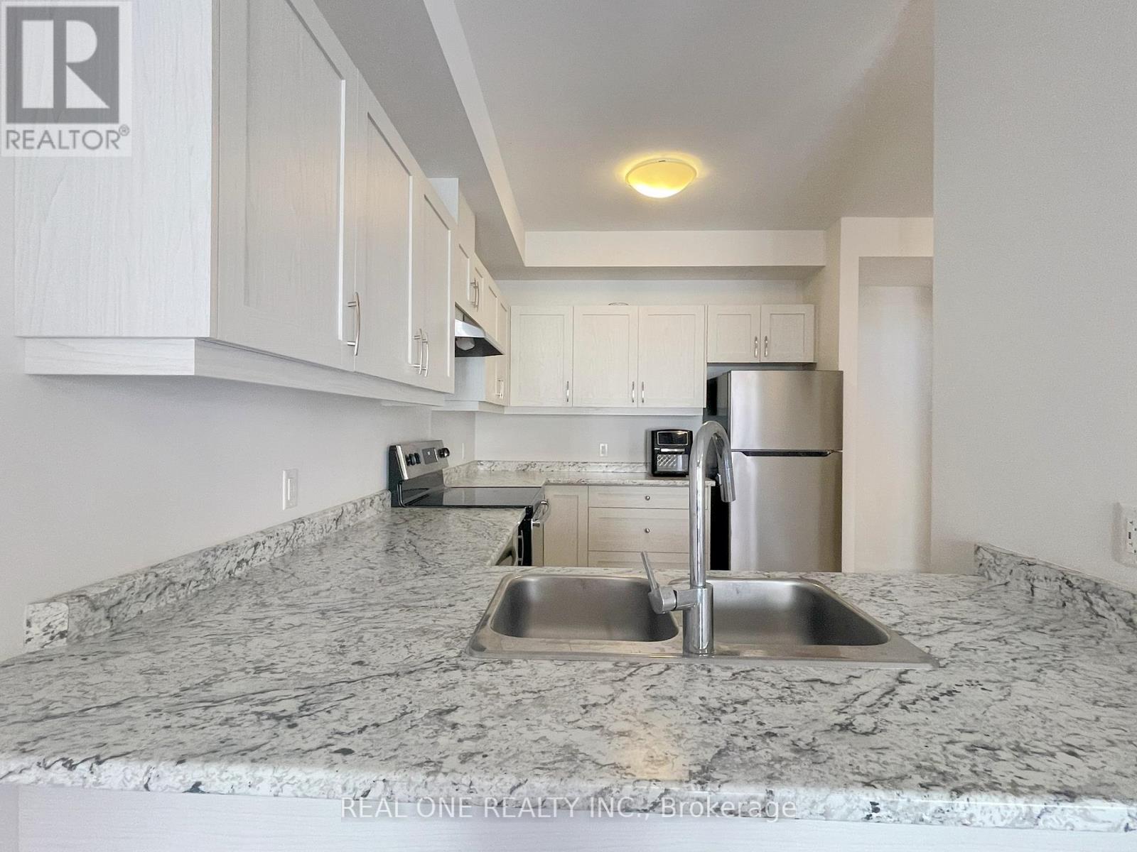 257 - 30 Times Square Boulevard, Hamilton, Ontario  L8J 0M1 - Photo 7 - X12425356