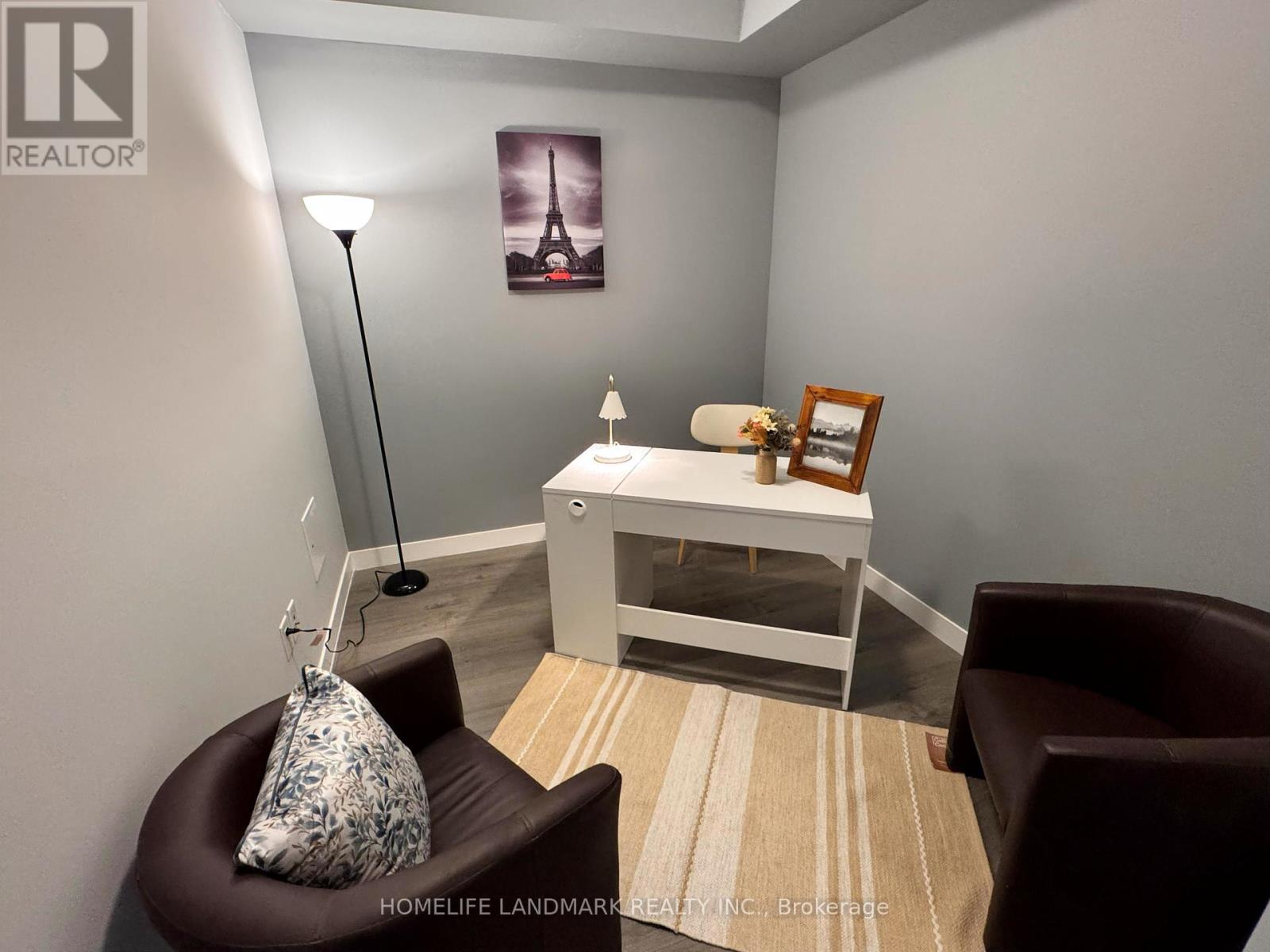 801 - 318 Spruce Street, Waterloo, Ontario  N2L 3M7 - Photo 7 - X12425357