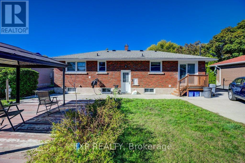 8568 Champlain Drive, Niagara Falls, Ontario  L2G 6Y6 - Photo 14 - X12425367