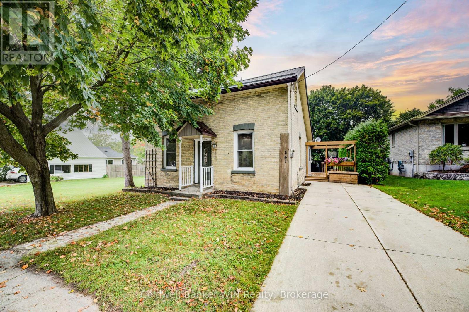 441 WATERLOO STREET, Wellington North, Ontario