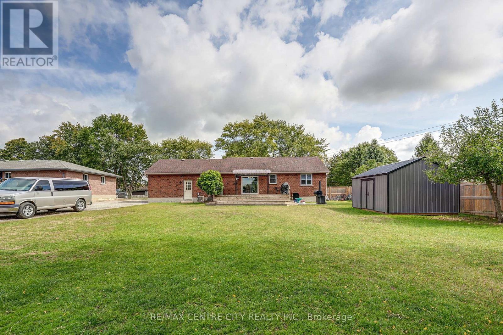 8109 Sandytown Road, Bayham, Ontario  N0J 1Y0 - Photo 30 - X12425418