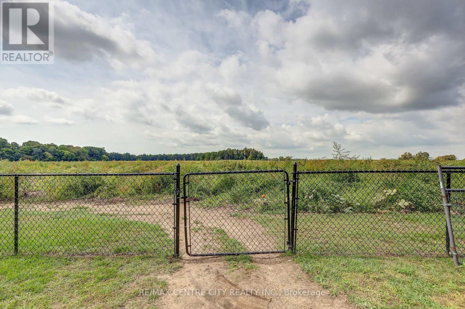 8109 Sandytown Road, Bayham, Ontario  N0J 1Y0 - Photo 36 - X12425418