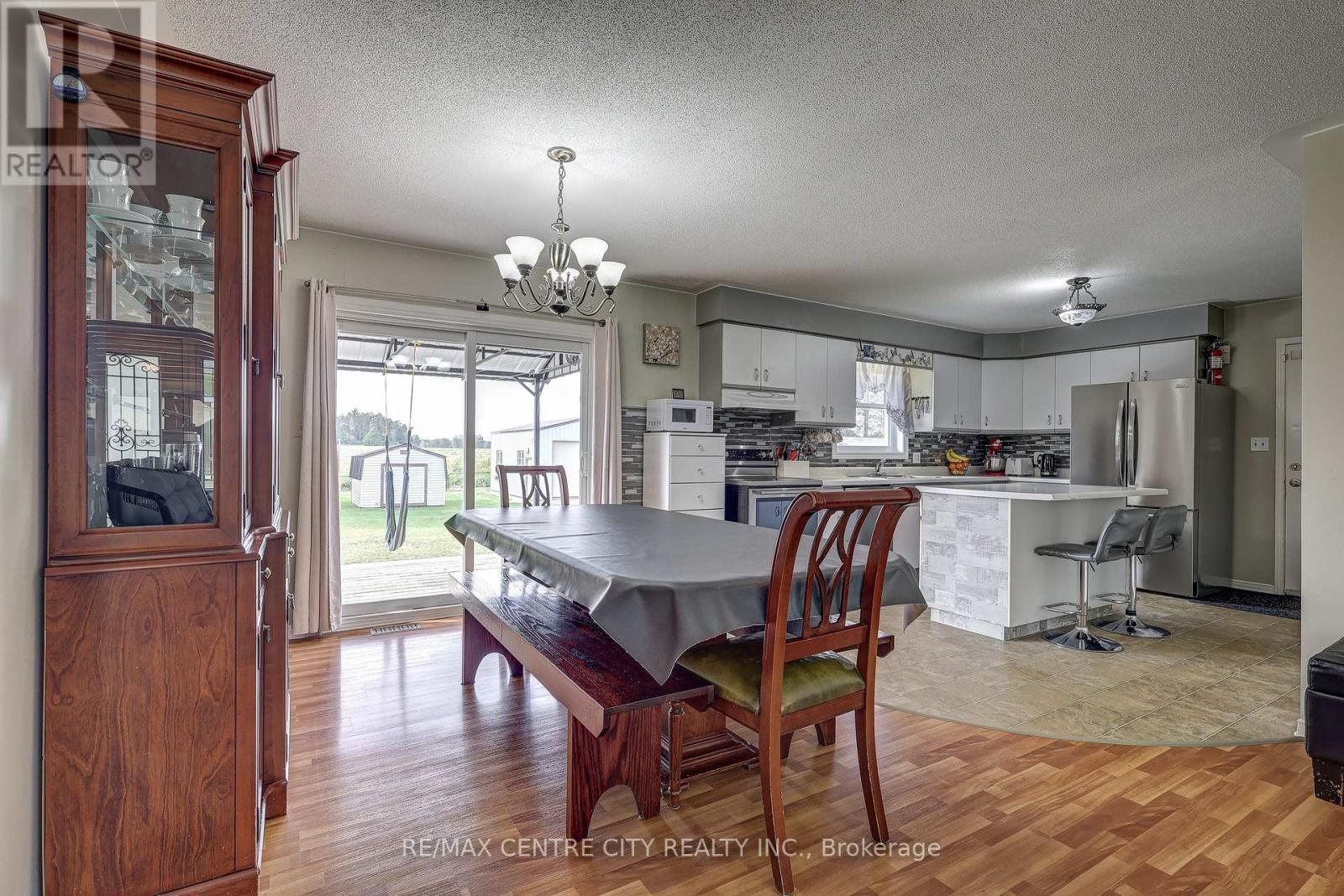 8109 Sandytown Road, Bayham, Ontario  N0J 1Y0 - Photo 7 - X12425418