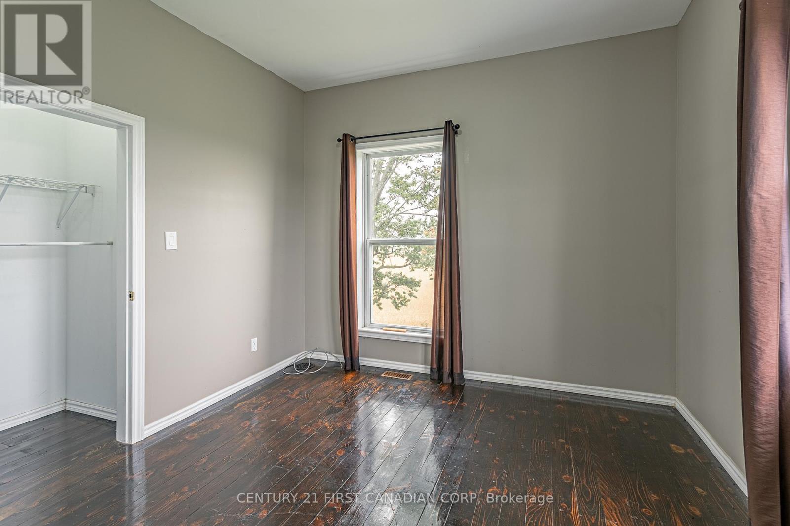 50917 Yorke Line, Malahide, Ontario  N0L 1B0 - Photo 18 - X12425435