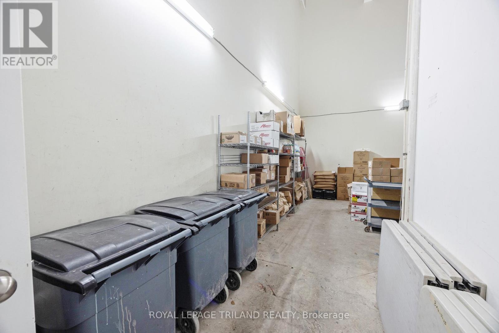 Unit E - 50 North Centre Road, London North, Ontario  N5X 3W1 - Photo 27 - X12425443