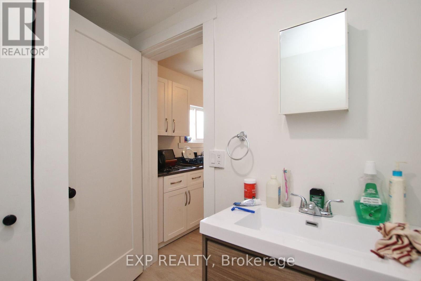 55 Ida Street S, Arnprior, Ontario  K7S 3A5 - Photo 10 - X12425432