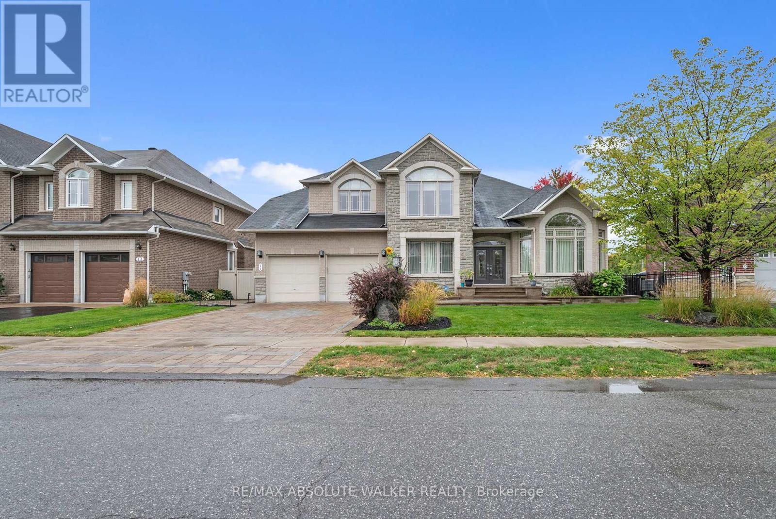 11 Tradewinds Drive, Ottawa, Ontario  K2G 6Y4 - Photo 2 - X12425451