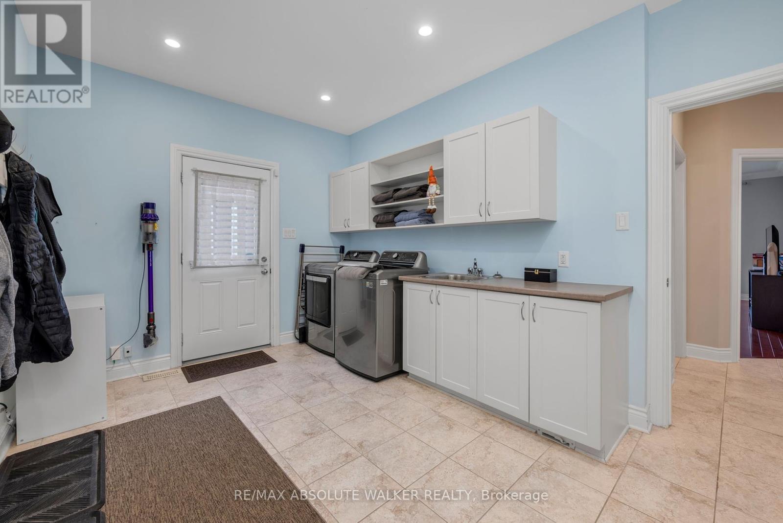 11 Tradewinds Drive, Ottawa, Ontario  K2G 6Y4 - Photo 21 - X12425451