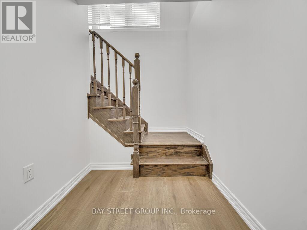 92 Abigail Crescent, Caledon, Ontario  L7C 4C7 - Photo 40 - W12425408