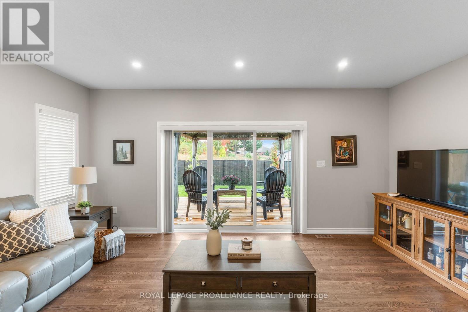 117 Adley Drive, Brockville, Ontario  K6V 7J2 - Photo 21 - X12425419