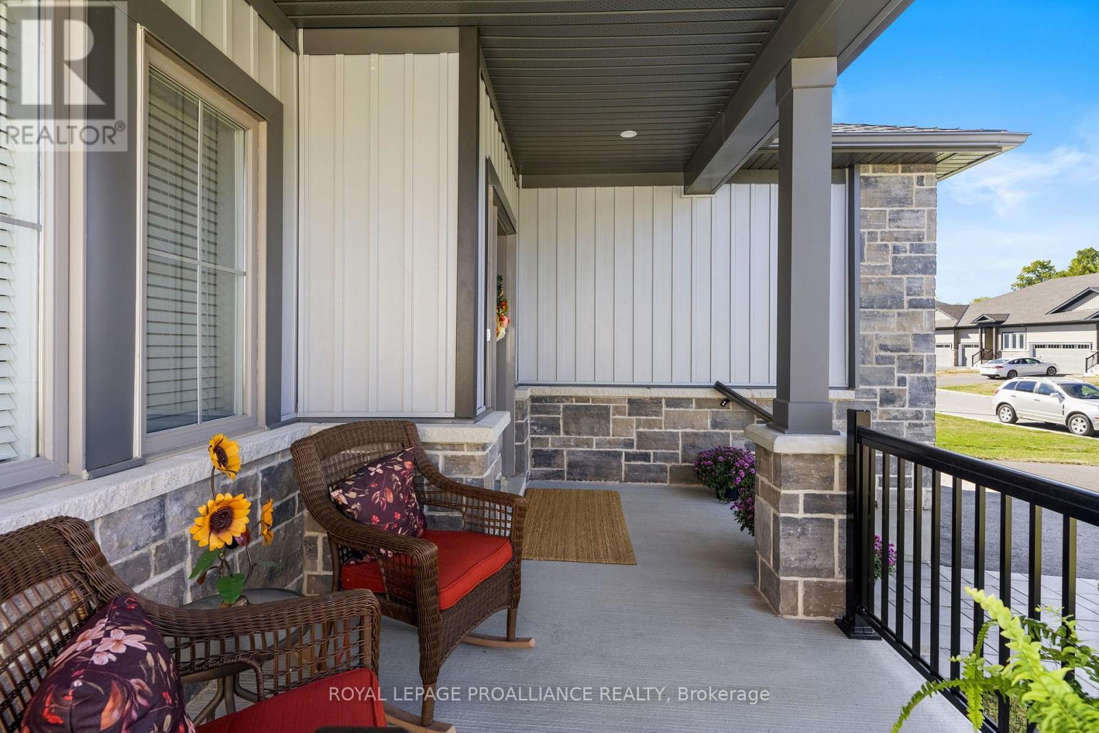 117 Adley Drive, Brockville, Ontario  K6V 7J2 - Photo 4 - X12425419