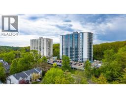55 GREEN VALLEY Drive Unit# 1710, Kitchener, Ontario
