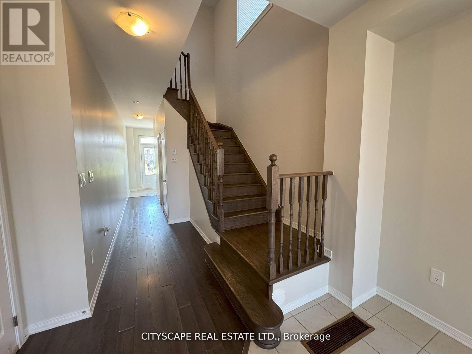 72 Maclachlan Avenue, Haldimand, Ontario  N3W 0C8 - Photo 15 - X12425406
