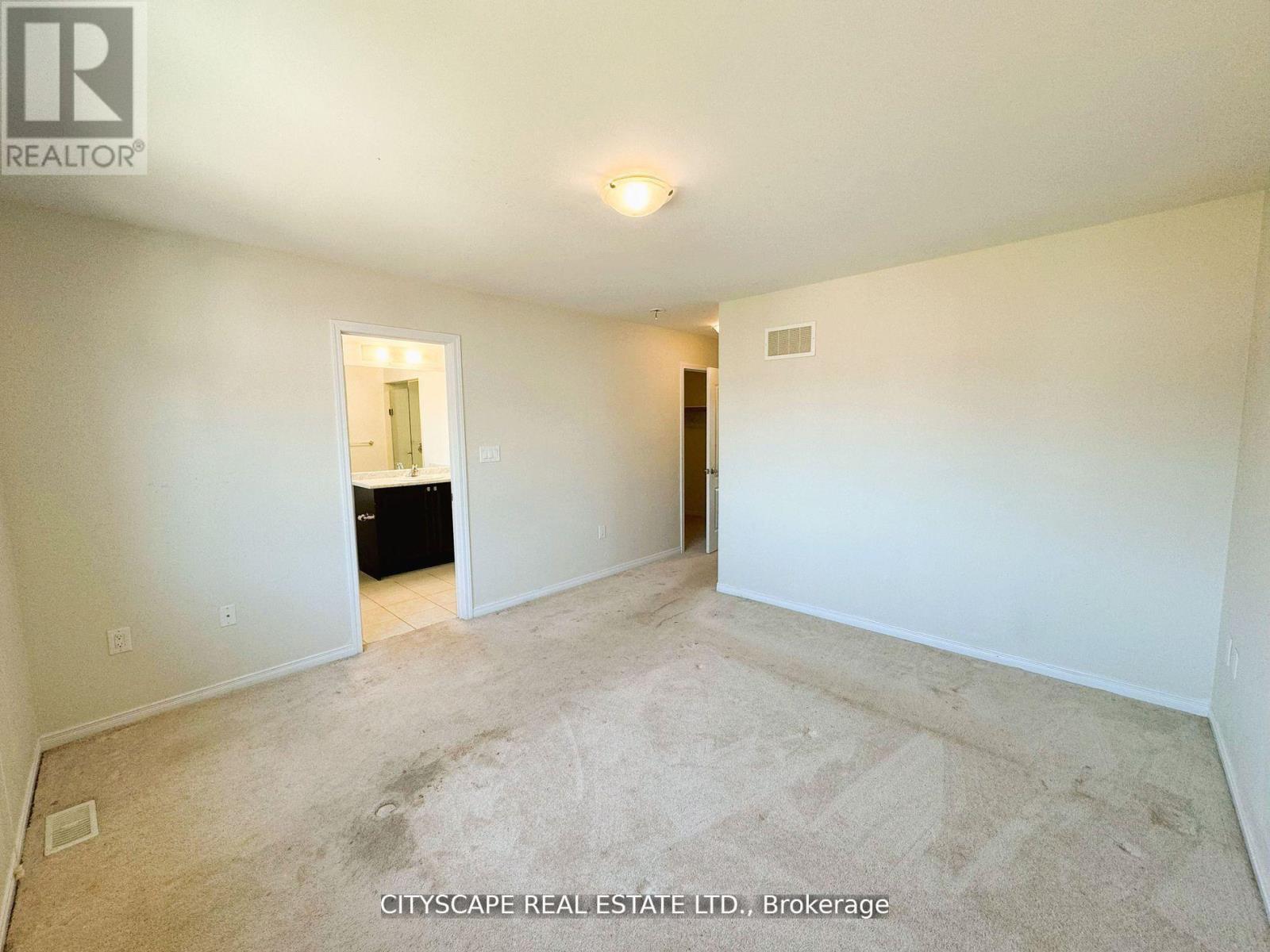 72 Maclachlan Avenue, Haldimand, Ontario  N3W 0C8 - Photo 17 - X12425406