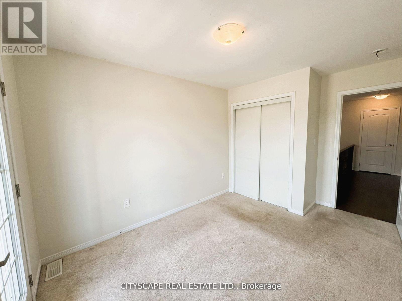 72 Maclachlan Avenue, Haldimand, Ontario  N3W 0C8 - Photo 27 - X12425406