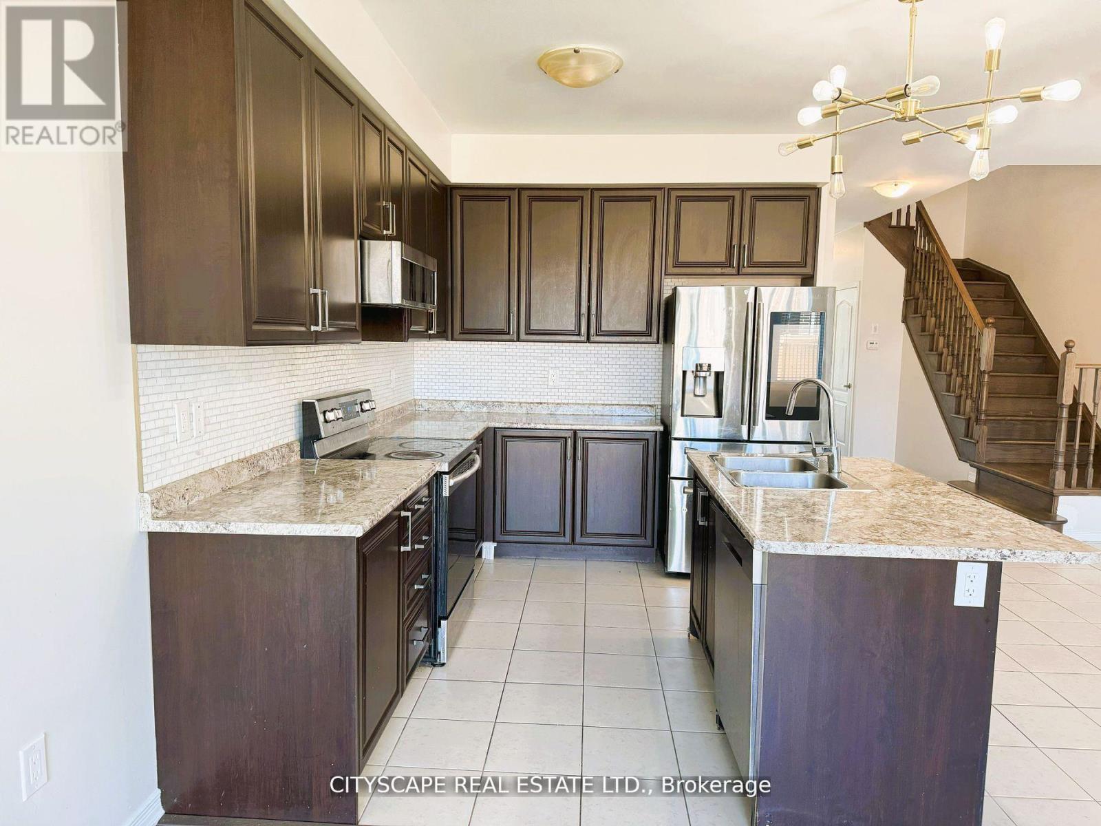 72 Maclachlan Avenue, Haldimand, Ontario  N3W 0C8 - Photo 6 - X12425406